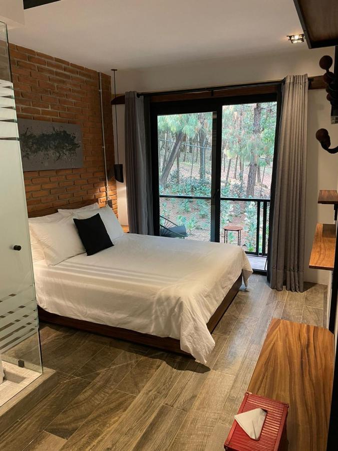 Hotel Oxu Solo Adultos Valle de Bravo Exterior photo