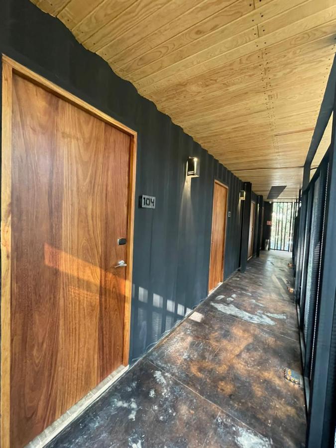 Hotel Oxu Solo Adultos Valle de Bravo Exterior photo