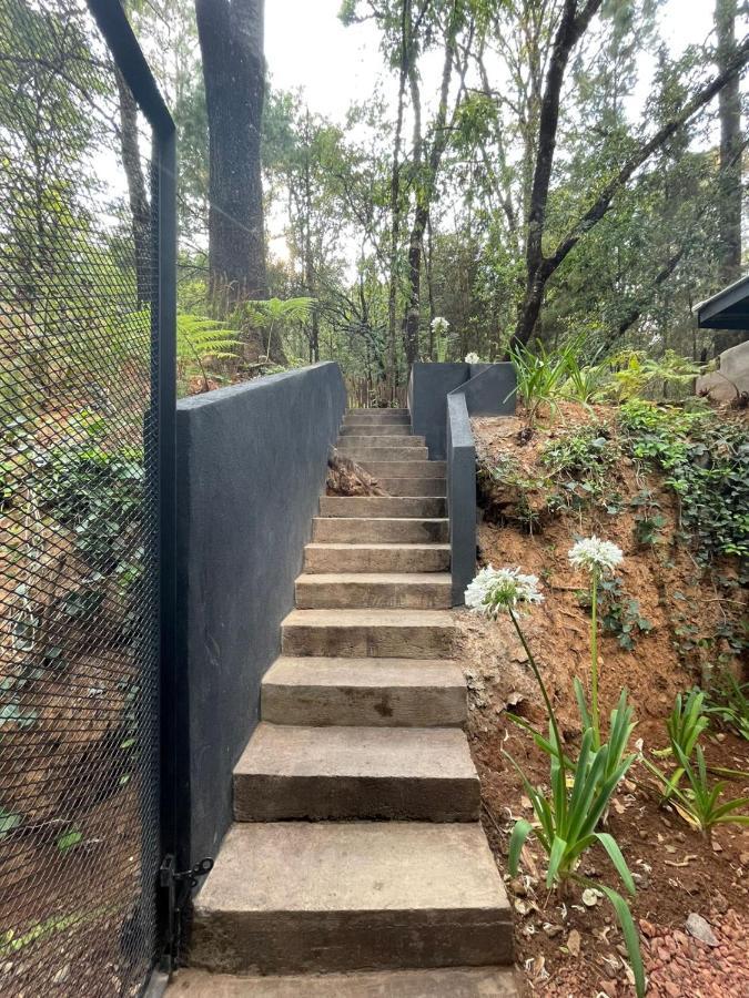 Hotel Oxu Solo Adultos Valle de Bravo Exterior photo